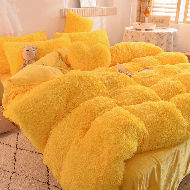 Roupas de Cama em Pelúcia Enjoy Life™ - Ultra Confort com 5 Peças - Casa Amarela